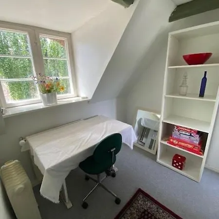 Dyrlundgaard Tilbyder Charmerende Ferielejlighed. Lejlighed Helsinge